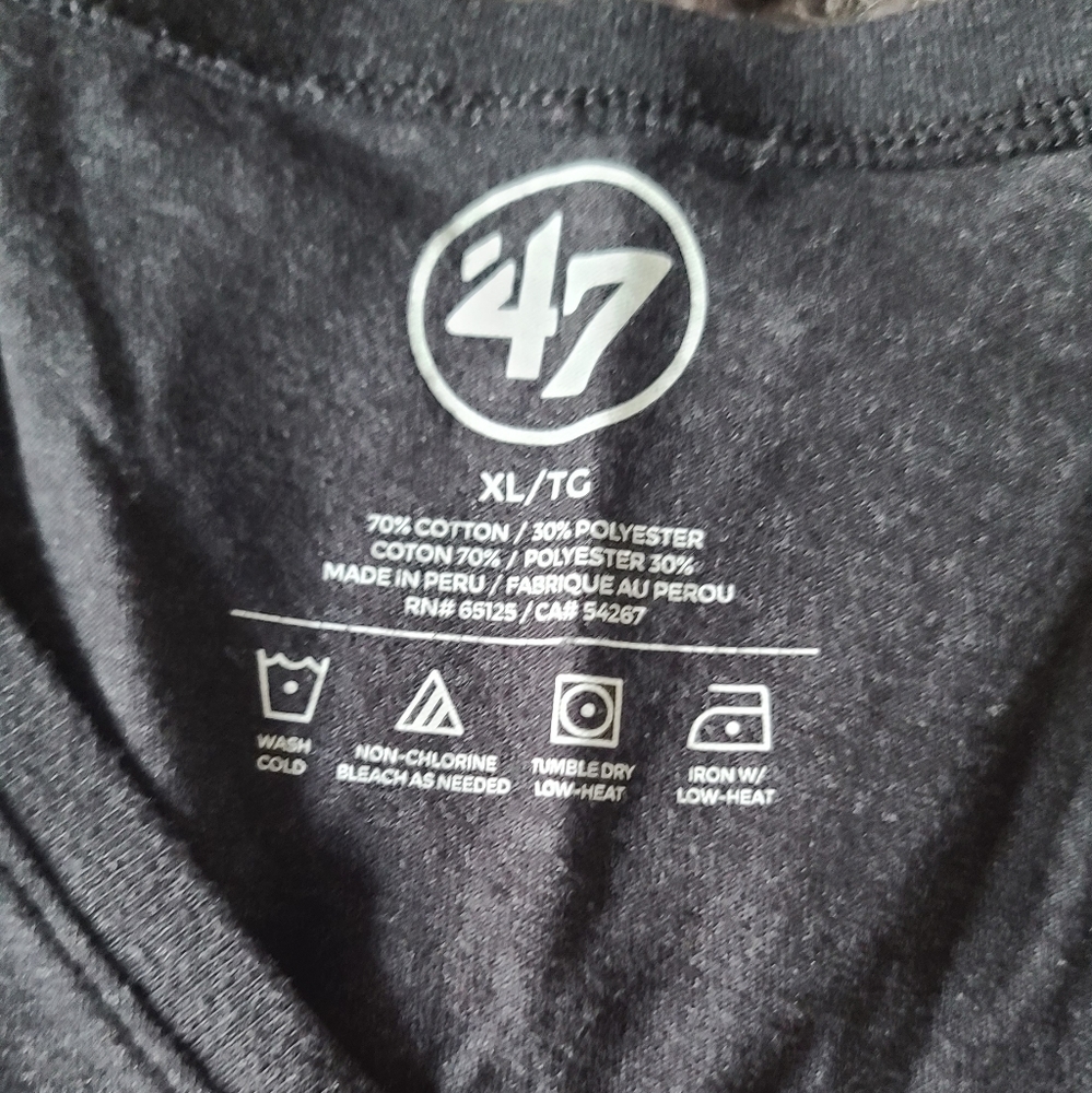 XL ladies Raptors tee - Picture 2 of 3